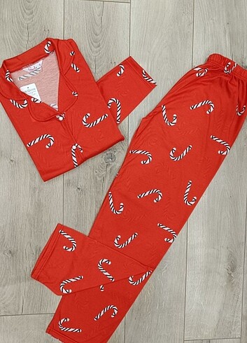 Kadın Düğmeli Pijama Takımı 