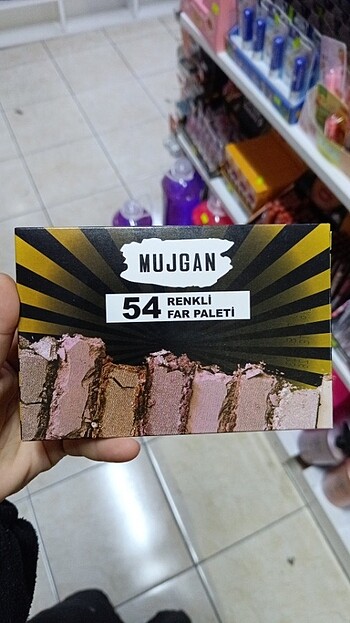 Müjgan far paleti