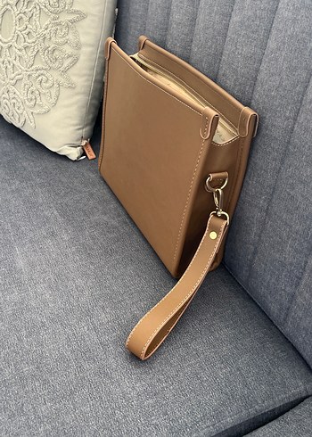 Bej Deri Kadın Portföy Çanta - Görsel 3