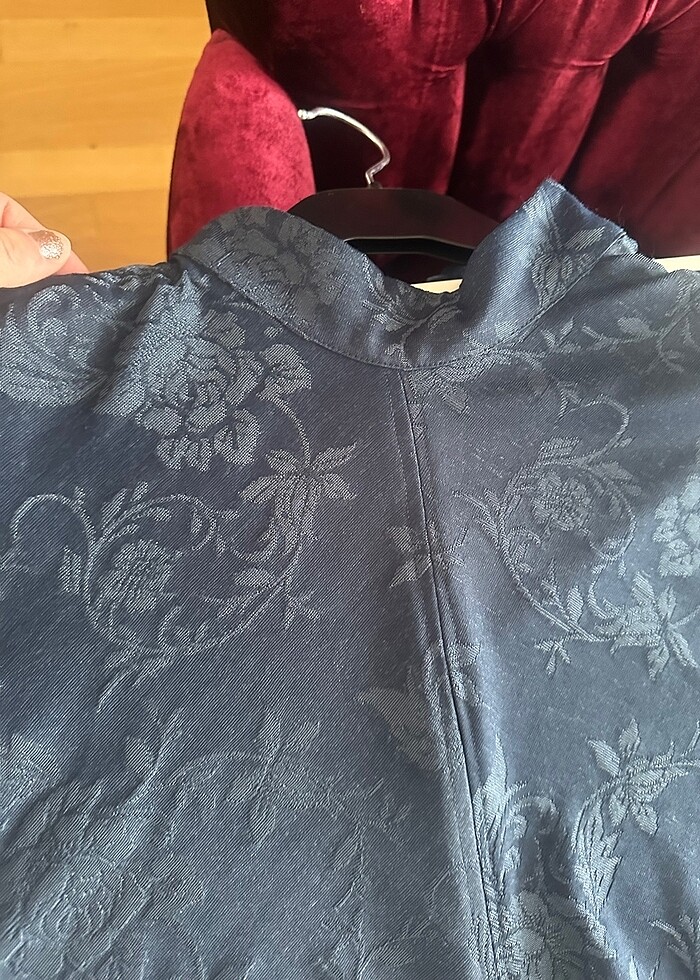 Çok şık zara elbisesi yandan yırtmaçlı - Görsel 3