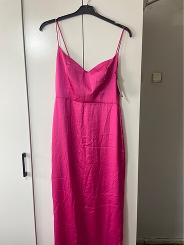 Trendyol & Milla Saten pembe elbise