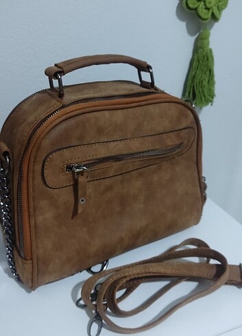 Guess Kadife çanta
