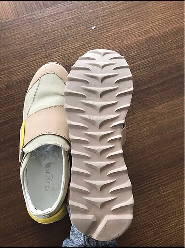 38 Beden camel Renk Guardiani ankara barnes mağazasından alınmıştır