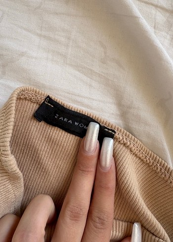 Zara Bej crop