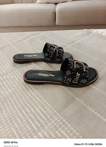 39 Beden Dior yeni ürün