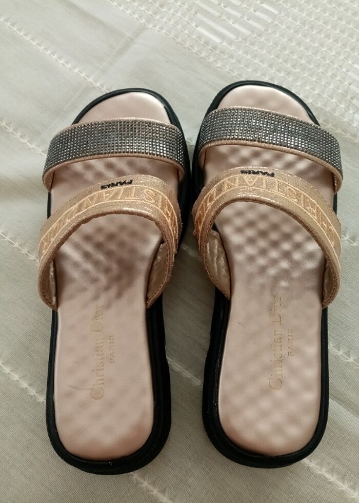 Dior yeni 37 son fiyattır - Görsel 3