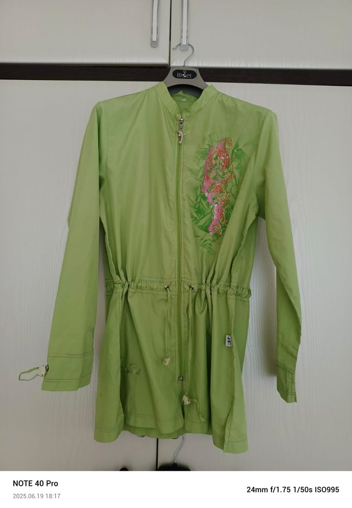 Beli Kuşaklı Yeşil Kadın haşema - Görsel 2