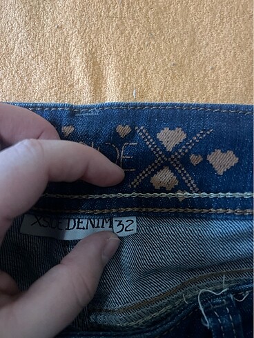 32 Beden Mavi kot pantolon