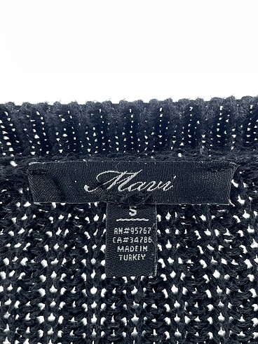 m Beden siyah Renk Mavi Jeans Kazak / Triko %70 İndirimli.