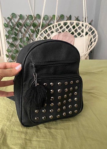 Siyah Punk Sırt Çantası