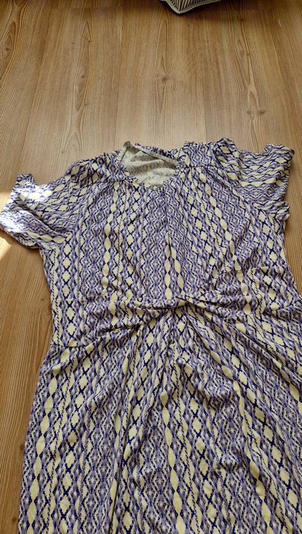 Bohem V Yaka Midi Hamile Elbisesi - Görsel 3