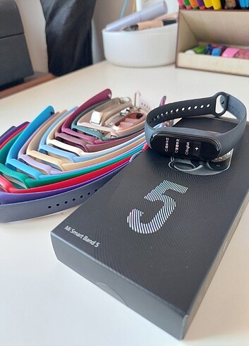 Xiaomi Mi Band 5 sıfır gibi