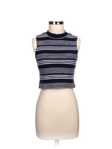 H&M Bluz %70 İndirimli.