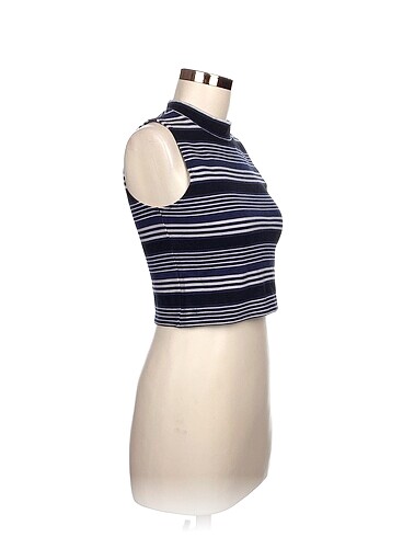 H&M H&M Bluz %70 İndirimli.
