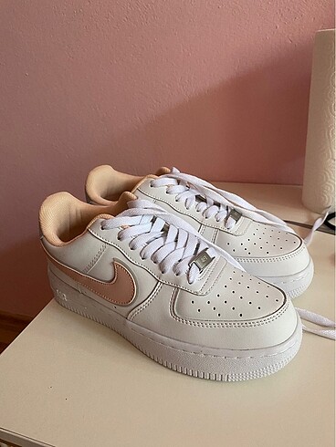 37 Beden beyaz Renk nike airforce ayakkabı