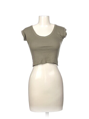 Diğer T-shirt %70 İndirimli.