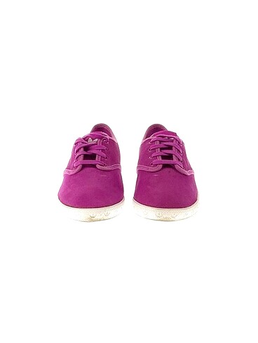 36 Beden Adidas Spor Ayakkabı %70 İndirimli.