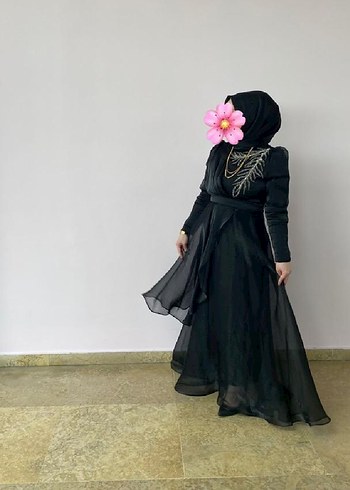 Siyah Uzun Drape Detaylı Gotik Abiye Elbise