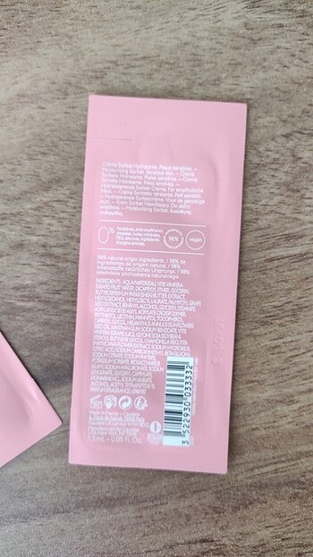  Beden Renk caudalie vinosource nemlendirici krem