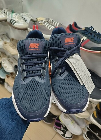 41 numara Nike zoom
