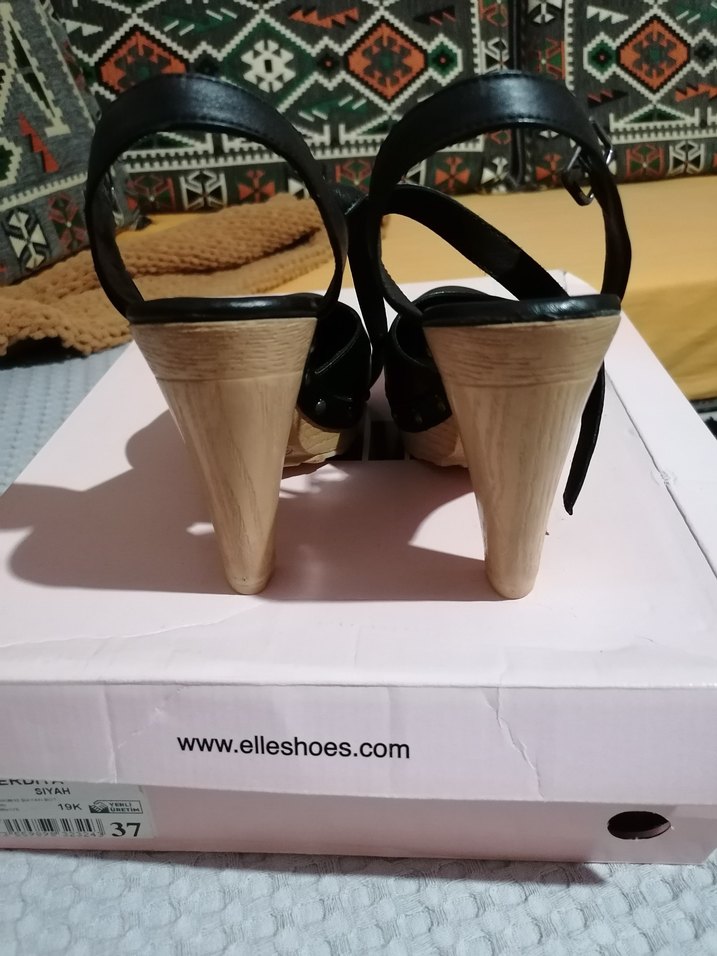 Kadın Siyah Platform Topuklu Ayakkabı - Görsel 3