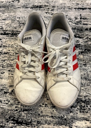 Beyaz Adidas Spor Ayakkabı - Görsel 3