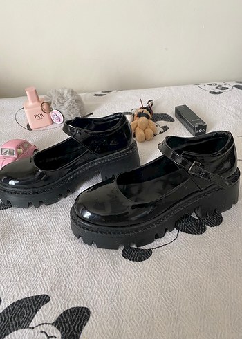 Siyah Rugan Platform Topuklu Gotik Ayakkabı - Görsel 6