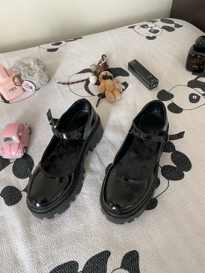 Siyah Rugan Platform Topuklu Gotik Ayakkabı - Görsel 3