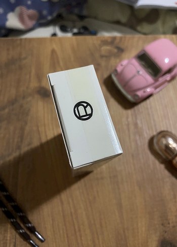 L'Oréal Paris Bright Reveal SPF 50 Renkli Güneş Kremi - Görsel 5