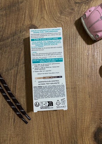 L'Oréal Paris Bright Reveal SPF 50 Renkli Güneş Kremi - Görsel 4