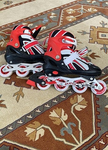 SKATES MARKA TEKERLEKLİ PATEN 38/41 NUMARA