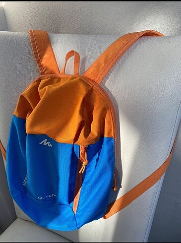 Decathlon çocuk sırt çantası