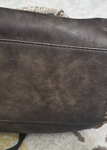 Yılan Derisi Desenli Zincir Detaylı Deri Çanta - Görsel 8