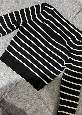 Çizgili Siyah Kadın Uzun Kollu Triko - Görsel 3