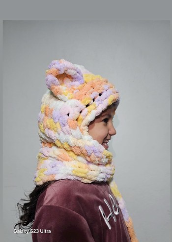 Çok Renkli Örgü Çocuk Bere ve Atkı Seti - Görsel 3