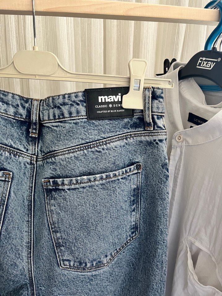 Mavi Düğmeli Baskılı Kadın Denim Pantolon - Görsel 3