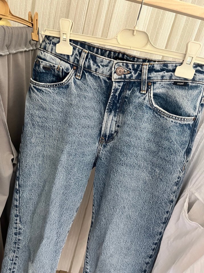 Mavi Düğmeli Baskılı Kadın Denim Pantolon - Görsel 2