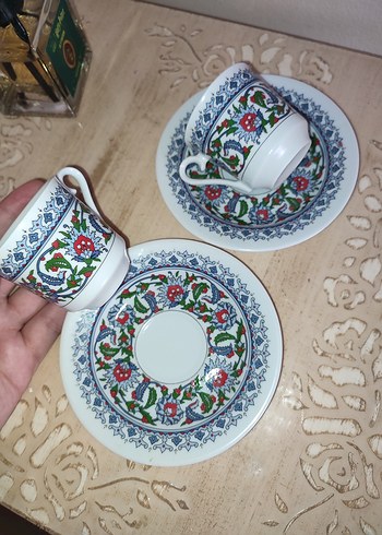 Paşabahçe Renkli Desenli Seramik Fincan ve Tabak Seti