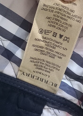 s Beden lacivert Renk Burbery