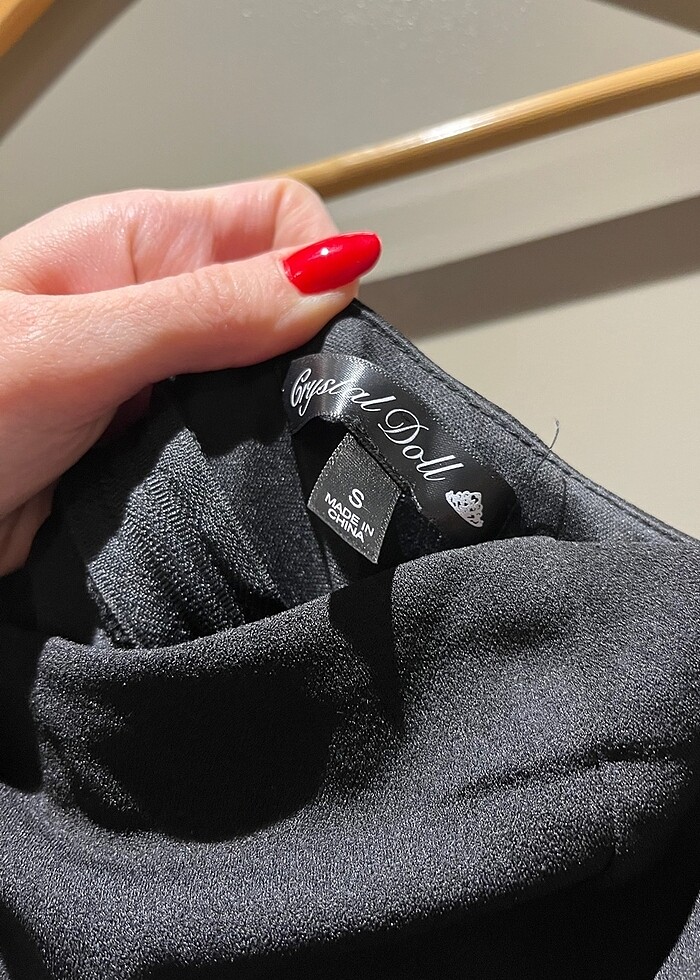 siyah tek omuz tulum - Görsel 3