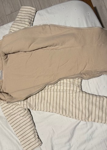 Bebek Bej Kapüşonlu Tulum - Görsel 2