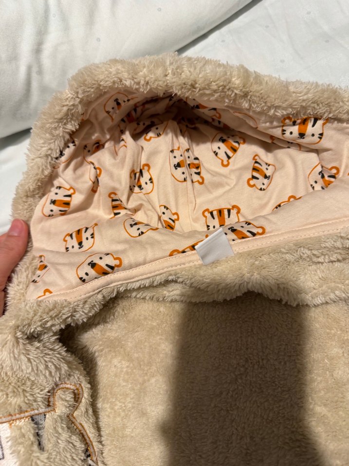 Kürklü Kapüşonlu Bebek Tulum - Görsel 3