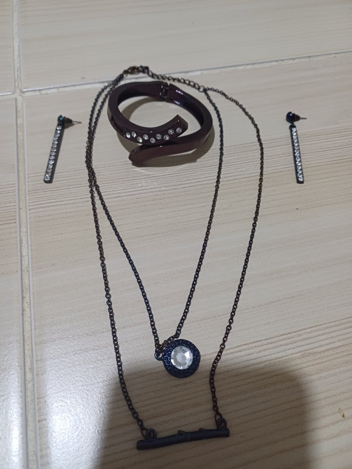 Zincir Detaylı Siyah Gotik Takı Seti - Görsel 3