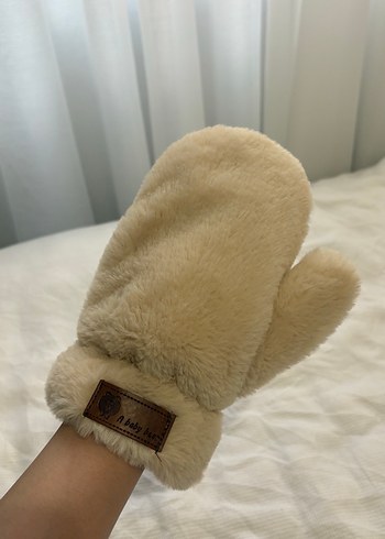 Bej Peluş Eldiven - Görsel 4