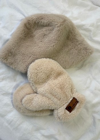 Bej Peluş Eldiven - Görsel 2