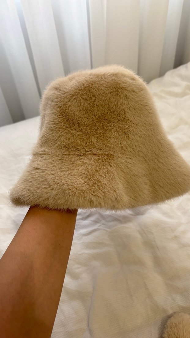 Bej Peluş Eldiven - Görsel 3