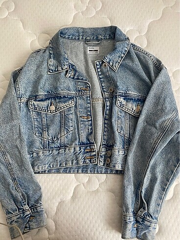 m Beden mavi Renk Bershka ceket