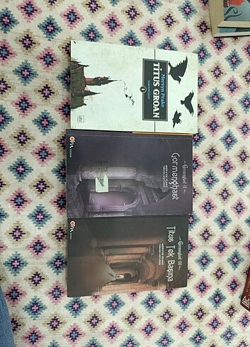 Gormenghast Üçlemesi - Mervyn Peake