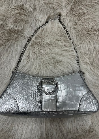 H&M Kalpli Gumus Zincirli Omuz Cantasi