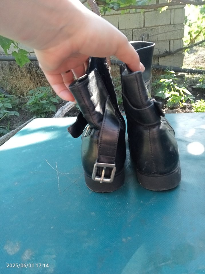 Tokalı Siyah Biker Bot - Görsel 4